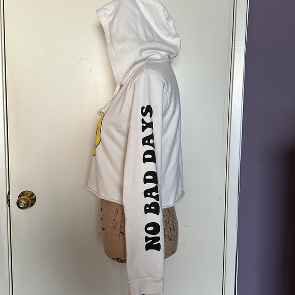 RARE Urban Outfitters | No Bad Days Smiley Cropped Hoodie | Small - Picture 7 of 10